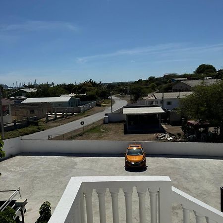 Maca Apartments Willemstad Esterno foto